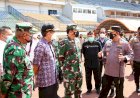 Tinjau-Vaksinasi-di-Bandung,-Panglima-dan-Kapolri-Berharap-Program-Vaksinasi-Presiden-1-Juta-1-Hari-Tercapai