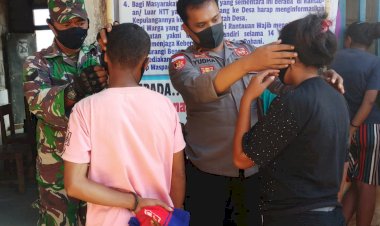 Polsek--Abad-dan-Posramil-01-Abad--Bersinergi-Membagikan-Masker