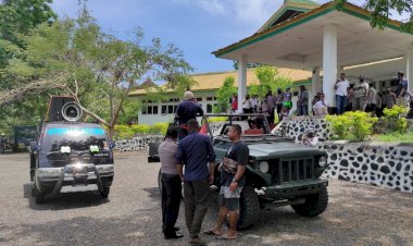 Polres-Alor-Laksanakan-Pengamanan-Aksi-Damai-Dari-Forum-Anti-Korupsi---Kerakusan---Kerusakan-Alor-(-FAKKK-)