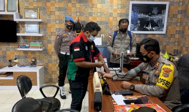 Mencegah-Penyebaran-Virus-Corona-Polres-Alor-Mengecek-Kondisi-Kesehatan-Anggotanya