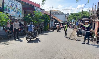 Satlantas-Polres-Alor-Laksanakan-Gatur-Pagi-dan-Himbauan-Prokes
