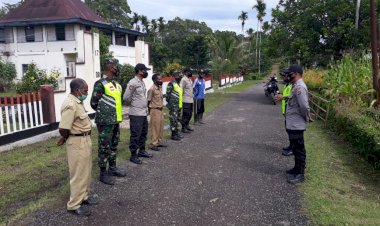 Polsek-Alor-Selatan-Laksanakan-Patroli-Gabungan-Operasi-Yustisi-Disiplin-Protokol-Kesehtan