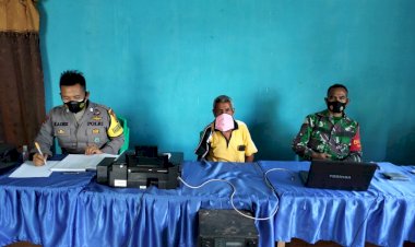 Bhabinkamtibmas-Desa-Adang-Buom-Hadiri-Rapat-Koordinasi-Persiapan-Pembentukan-Kampung-Tangguh-Nusantara