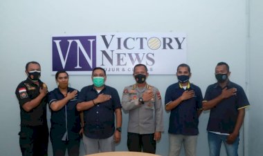 Jaga-Kemitraan-Dengan-Media,-Kabidhumas-Polda-NTT-Kunjungi-Kantor-Victory-News