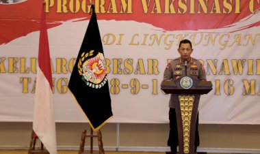 Polri-Gelar-Vaksinasi-Covid-19-2.282-Untuk-Purnawirawan-Polri