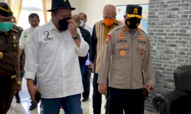 Kapolda-NTT-Sambut-Kedatangan-Ketua-DPD-RI-di-Kupang