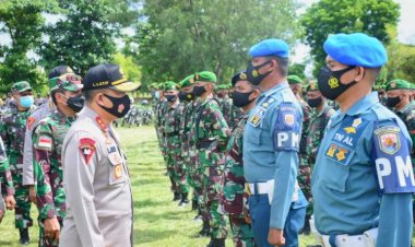 Kapolda-NTT-dan-Danrem-161/WS-Pimpin-Apel-Persiapan-Pengamanan-Kunjungan-Presiden-RI-di-Sikka