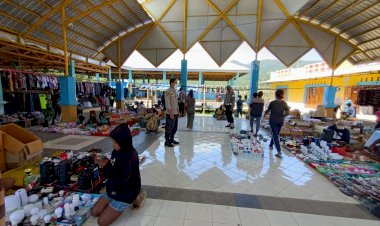 Berikan-Rasa-Aman,-Polsek-Alsel-Laksanakan-Patroli-dan-PAM-Pasar