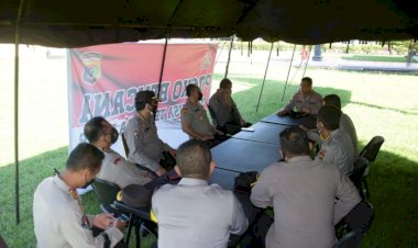 Kapolda-NTT-Instruksikan-Agar-Semua-Bergerak-Dalam-Upaya-Pemulihan-Pasca-Bencana