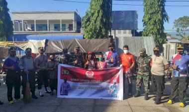 Bakti-Sosial-Hut-Bhayangkara-Ke-75,-Polres-Alor-Bersihkan-Lingkungan