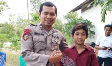 Bocah-Terseret-Arus-Leonard-Laimeheriwa:-Aipda-Joel-Bolang-Bagaikan-Malaikat-yang-dikirim-Tuhan