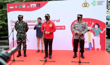 Polri-Bersama-Mahasiswa-Bersinergi-Dalam-Penanggulangan-Pandemi-Covid-19