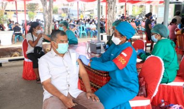 Sebanyak-23.802-Warga-di-NTT-Terlayani-Vaksin-oleh-Polda-NTT-dan-Polres-Jajaran