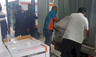 10.060-Vial-Vaksin-Sinovac-Tiba-di-Kupang-Diperuntukan-Vaksin-Lanjutan-TNI-Polri