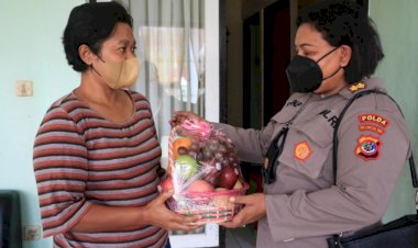 Polwan-Polda-NTT-Gelar-Kegiatan-Anjangsana-Dalam-Rangka-Hari-Jadi-Polwan-RI-ke-73