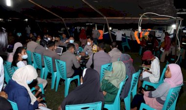 Kapolres-alor-memimpin-langsung-gelaran-vaksin-malam-hari