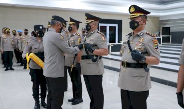 Kapolda-NTT-Pimpin-Serah-Terima-Jabatan-Empat-Pejabat-di-Lingkungan-Polda-NTT