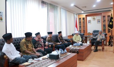 Headline-Jalin-Kerjasama-Dalam-Menjaga-Kamtibmas,-Kapolda-NTT-Sambut-Kunjungan-Silaturahmi-Ketua-MUI-NTT