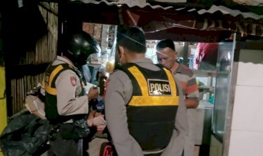 Kurangi-Penyebaran-Covid-19,-Personel-Turjawali-Ditsamapta-Polda-NTT-Ajak-Masyarakat-Tetap-Disiplin-Prokes