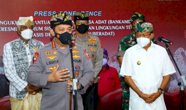 Jaga-Kekayaan-Desa-Adat-di-Bali,-Kapolri-Kukuhkan-Bankamda-dan-Sipandu-Beradat