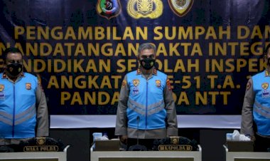 Pimpin-Penandatangan-Pakta-Integritas-Seleksi-SIP-Angkatan-Ke-51,-Kapolda-NTT-Tegaskan-Jangan-Ada-KKN