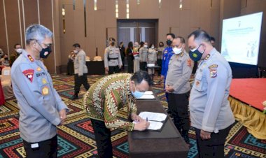 Polda-NTT-Tanda-Tangan-Kontrak-Pengadaan-BBMP-dengan-PT.-Pertamina-Patra-Niaga,-Kapolda-NTT-:-Ini-Sangat-Penting-Dilakukan-Untuk-Perjelas-Status-Pengelolaan