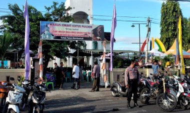 Beri-Rasa-Aman,-Polres-Alor-Lakukan-Pengamanan-Ibadah-Jumat-Agung