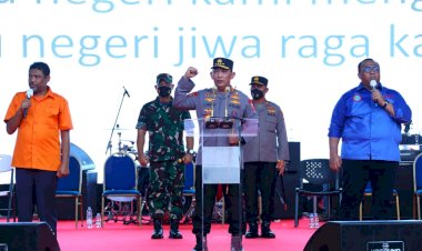 Pekik-Perjuangan-Buruh-dari-Kapolri-saat-Puncak-Peringatan-May-Day