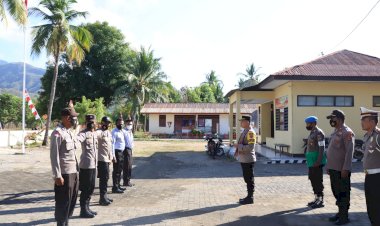 Kapolres-Alor-Laksanakan-Kunjungan-Kerja-di-Polsek-Alor-Timur
