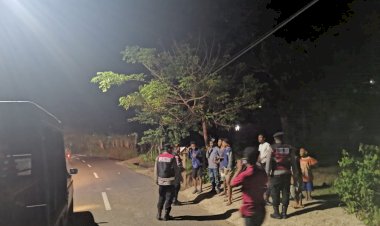 Patroli-Malam,-Sat-Samapta-Polres-Alor-Ajak-Warga-Jaga-Situasi-Kamtibmas