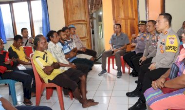 Dengar-Keluhan-Warga,-Kapolres-Alor-Tatap-Muka-Langsung-Dengan-Masyarakat