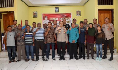 Tampung-Keluhan-Mayarakat,-Kapolres-Alor-Gelar-Jumat-Curhat-di-Kelurahan-Mutiara
