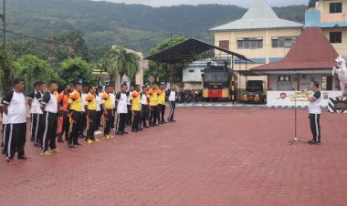 Jaga-Kebugaran-Jasmani,-Polres-Alor-Gelar-Olahraga-Bersama