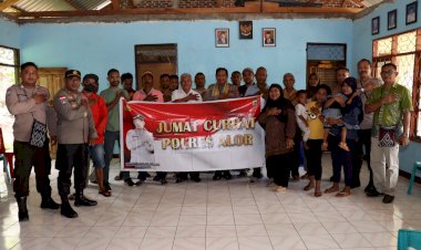 Jumat-Curhat---Mendengar-Curhatan-Masyarakat-Merupakan-Agenda-Rutin-Polres-Alor