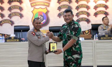 Terima-Kunjungan-Danlantamal-VII-Kupang,-Kapolda-NTT-:-TNI-dan-Polri-Adalah-Garda-Terdepan-Bangsa-Indonesia