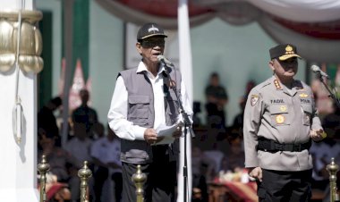 Kabaharkam-Polri-Sebut-Polisi-RW-Praktik-Kedekatan-Aparat-dan-Masyarakat-di-Akar-Rumput