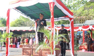 Kapolres-Alor-Pimpin-Upacara-Hari-Bhayangkara-ke-77