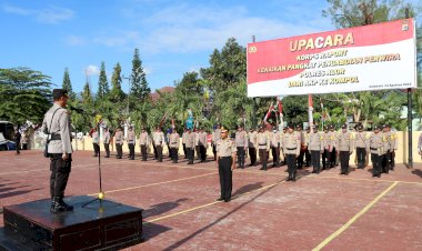 Kapolres-Alor-Pimpin-Upacara-Korps-Raport-Kenaikan-Pangkat-Pengabdian-Perwira-Polres-Alor