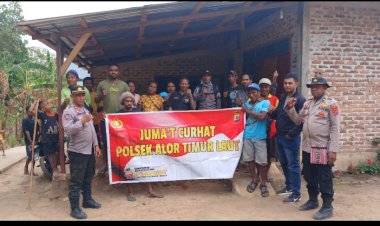 Polsek-Alor-Timur-Laut-Laksanakan-Jumat-Curhat-Bersama-Warga