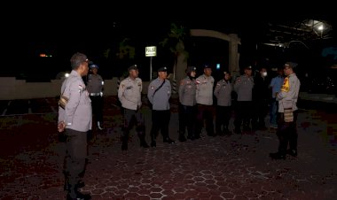 Jaga-Keamanan,-Satgas-OMB-Turangga-Laksanakan-Patroli-Malam