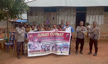 Polsek-Alor-Selatan-Gelar-Jumat-Curhat-Bersama-Warga-Masyarakat-Desa-Subo