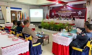 Kapolres-Alor-Hadiri-Pembukaaan-Rapat-Pleno-Terbuka-Rekapitulasi-Hasil-Penghitungan-Suara-Pemilu-2024-Tingkat-Kabupaten-Alor