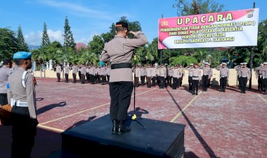 Kapolres-Alor-Pimpin-Upacara-PTDH-Personel-Polres-Alor
