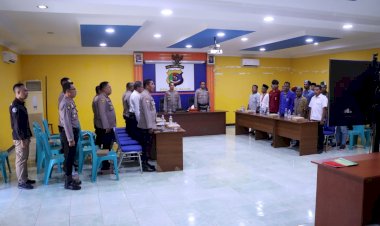 Kapolres-Alor-Bersama-Organisasi-Kemahasiswaan-dan-Kemasyarakat-Pemuda-Mengikuti-Dialog-Kebangsaan