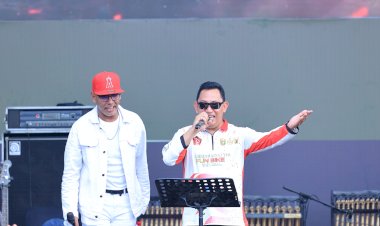 Panglima-dan-Kapolri-Kompak-Hadiri-Pesta-Rakyat-HUT-TNI-di-Monas