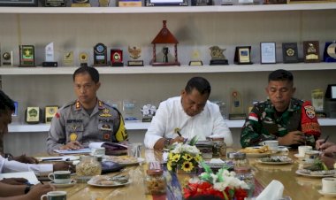 Kapolres-Alor-Hadiri-Rapat-Koordinasi-FKUB-dan-Forkopimda:-Persiapan-Pemilihan-Umum-Kepala-Daerah-Kab.-Alor-2024