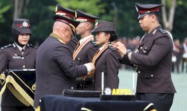 6-Penekanan-Irwasum-Polri-ke-100-Perwira-Remaja-SIPSS-Batalyon-Ksatria-Sadacara