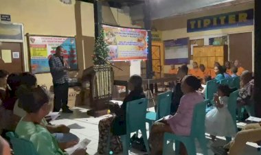 Polres-Alor-Gelar-Ibadah-Natal-Bersama-Tahanan-Sebagai-Wujud-Kasih-dan-Kepedulian