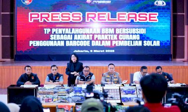 Bareskrim-Polri-Ungkap-Kasus-Penyalahgunaan-BBM-Bersubsidi-di-Jawa-Timur-dan-Jawa-Barat,-Sita-16.400-Liter-Solar-Ilegal