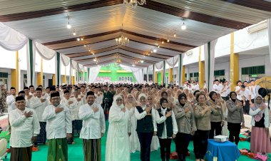 Polri-Gelar-“Rise-and-Speak”-Ngabuburit-Bersama-Santri-di-Bekasi:-Cegah-Kekerasan-dan-Perdagangan-Orang